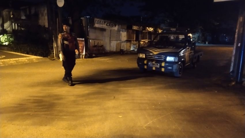 Respon Laporan Call Center 110, Polsek Denpasar Timur Bubarkan Kerumunan Diduga Balap Liar di Jalan Badak Agung