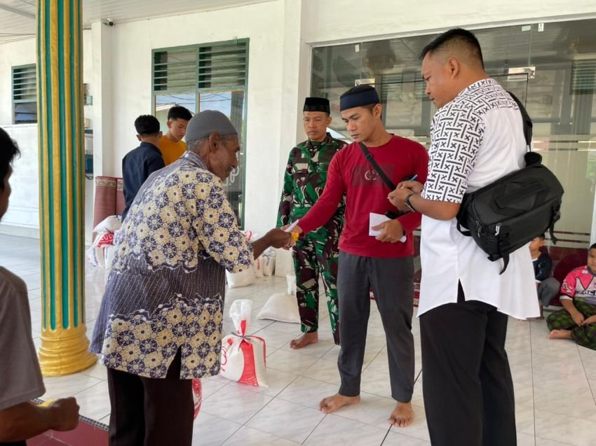 Jelang Idulfitri, Korem 011/Lilawangsa Salurkan 2 Ton Zakat untuk Warga Lhokseumawe