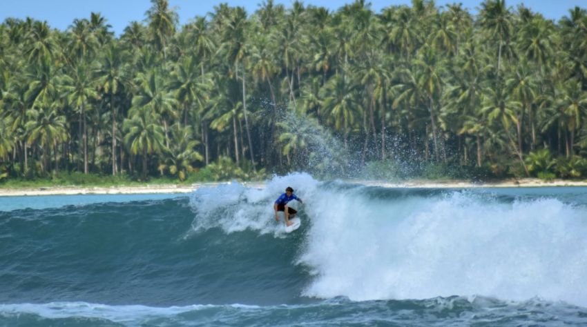 Selain Danau Toba, Ini Rekomendasi Pantai Terbaik di Sumatera Utara!