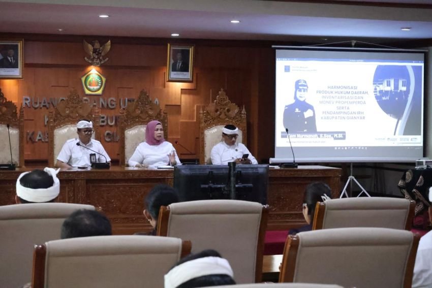 Harmonisasi Lima Ranperda Gianyar, Kemenkum Bali Pastikan Regulasi Daerah Bebas Tumpang Tindih