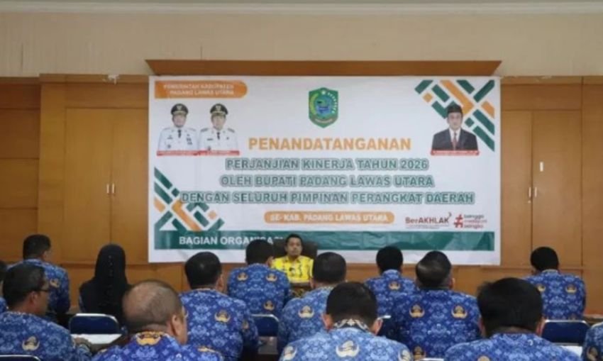 Penandatanganan Perjanjian Kinerja 2026, Bupati Paluta Tekankan: Bukan Sekadar Dokumen, Tapi Kontrak Moral