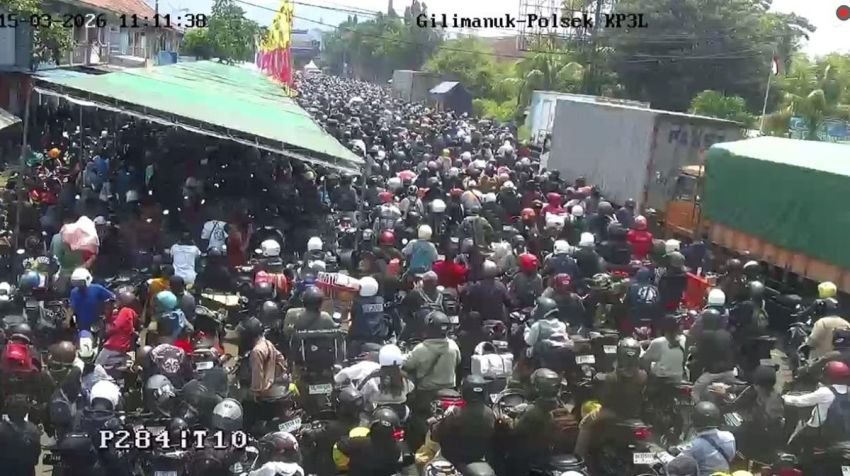 Menhub Ungkap Penyebab Macet Parah di Pelabuhan Gilimanuk: Truk Logistik Sumbu Tiga