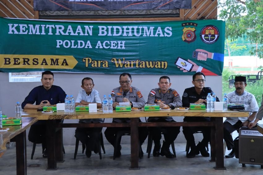 Bukber dengan Awak Media, Polda Aceh Perkuat Sinergi Informasi Publik