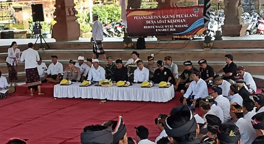Kapolsek Dentim Apresiasi Dedikasi Pecalang Desa Adat Kesiman, Bersinergi dengan Polri dan TNI Jaga Kamtibmas Jelang Nyepi dan Idul Fitri