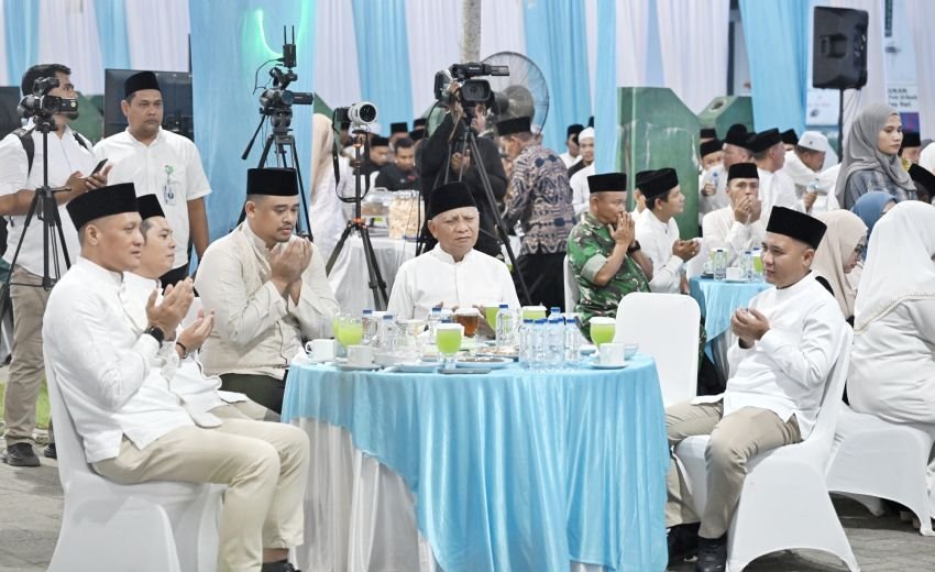 Gubernur Bobby Nasution Bawa Banyak Oleh-oleh untuk Masyarakat Palas