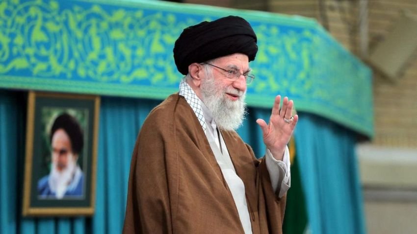 Klaim Kontradiktif: Trump Sebut Khamenei Tewas, Iran Laporkan Pemimpin Masih Hidup