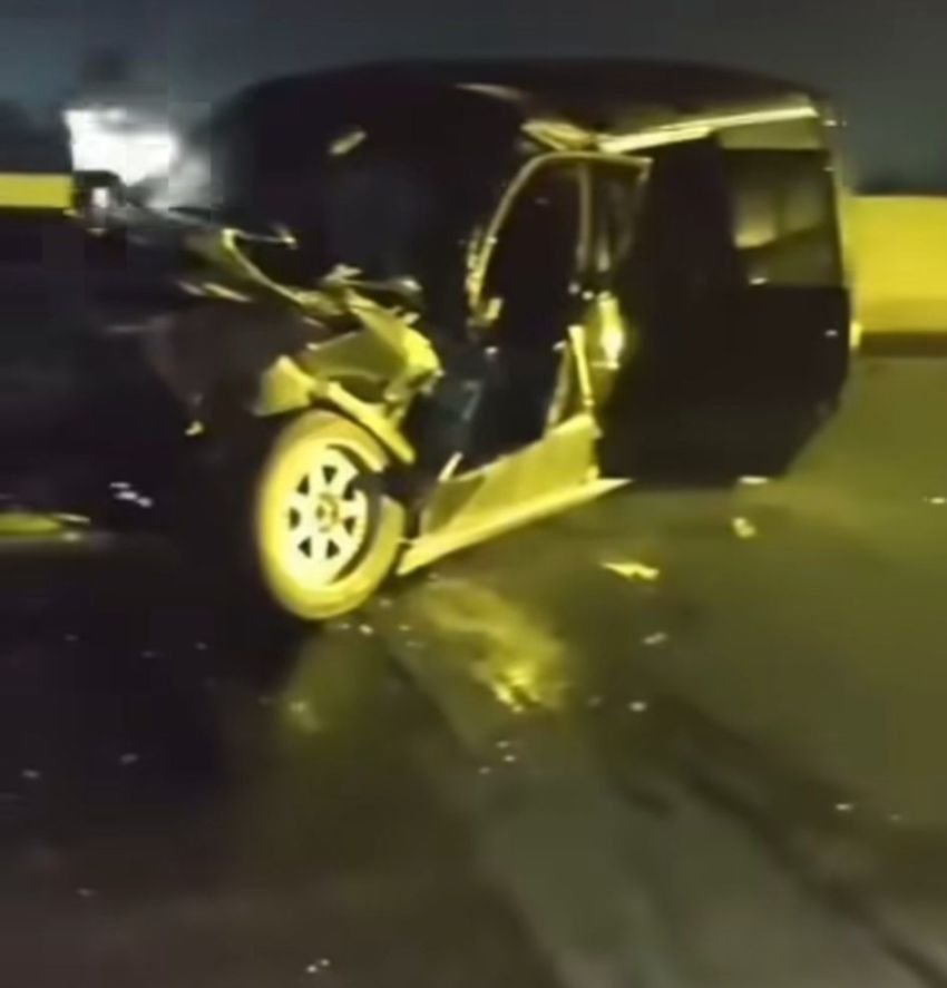 Kecelakaan di Tol Sei Rampah, Truk Trailer Kabur Setelah Menabrak Mobil Kijang Kapsul