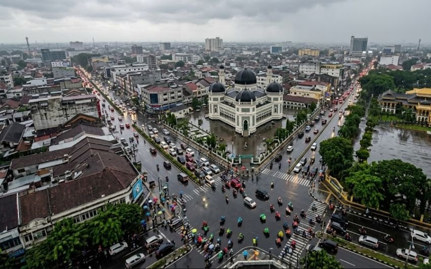 Mayoritas Wilayah Sumatera Utara Diguyur Hujan Ringan, Samosir Berpotensi Hujan Sedang