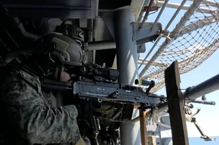 Militer AS Cegat Kapal Armada Bayangan Iran di Laut Arab, Dipaksa Kembali ke Teheran