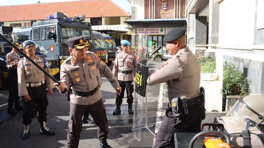Polresta Denpasar Siap Tangani Ancaman Kamtibmas, Gelar Pengecekan Sarana dan Prasarana
