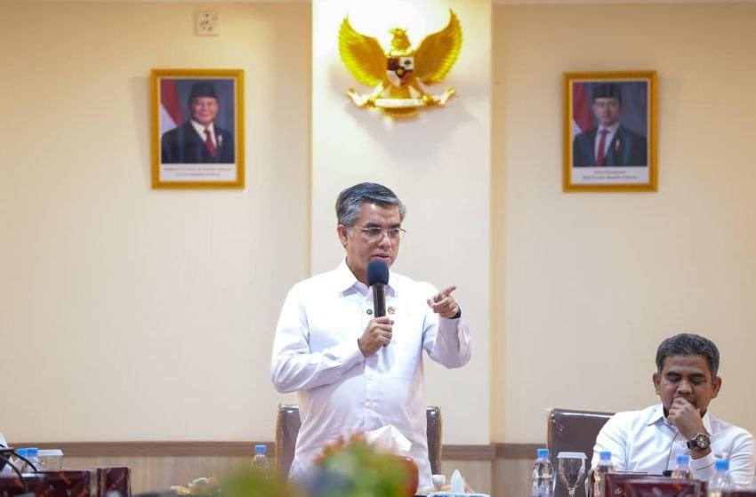 APINDO Ungkap 67 Persen Perusahaan Tak Mau Rekrut Karyawan Baru, Menaker Buka Suara