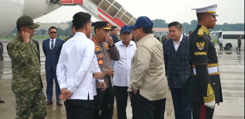 Prabowo Tiba di Indonesia Usai Kunker ke Rusia dan Prancis, Disambut Gibran di Halim