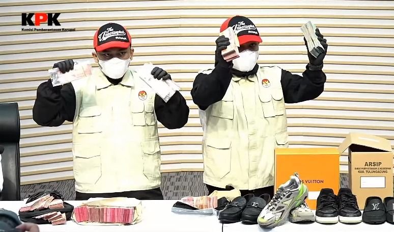 KPK Ungkap Bupati Tulungagung Targetkan Rp5 Miliar dari OPD, Terkumpul Rp2,7 Miliar