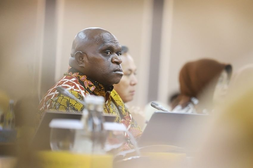 Feri Amsari dan Ubedilah Dilaporkan ke Polisi, Menteri HAM Natalius Pigai: Kritik ke Pemerintah Tidak Bisa Dipidana