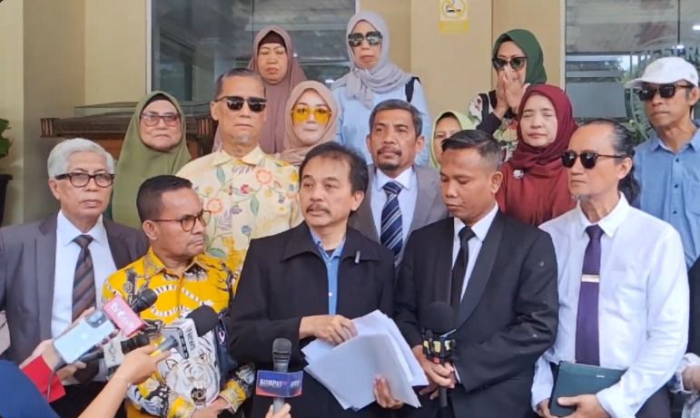 Isu Dana Rp 5 Miliar, Kubu Roy Suryo Tegaskan Tak Terima Sepeser Pun
