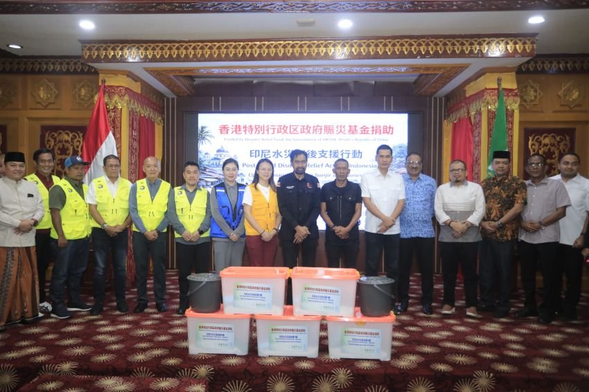 Relawan Tiongkok&ndash;Malaysia Salurkan 9.500 Paket Bantuan untuk Korban Bencana Aceh, Mualem Harap Percepat Pemulihan