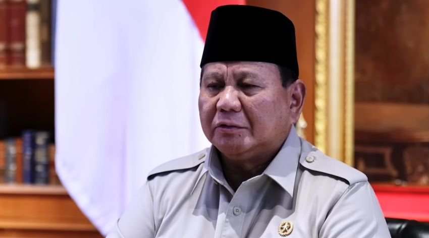 Viral Ucapan Saiful Mujani soal &ldquo;Jatuhkan Prabowo&rdquo;, Istana Pilih Santai: Presiden Fokus Urusan Besar