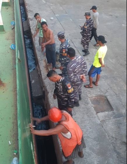 Sampan Nelayan Terhimpit Kapal MV Segara Bali di Belawan, Satu Orang Tewas Terseret Arus Dermaga