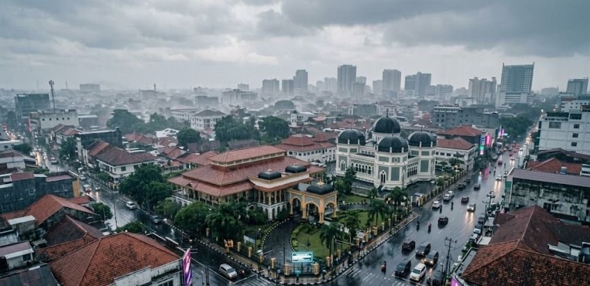 Prakiraan Cuaca Sumatera Utara Hari Ini: Mayoritas Wilayah Diguyur Hujan Ringan, BMKG Imbau Waspada Perubahan Cuaca