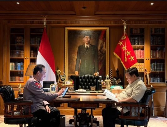 Prabowo Panggil Kapolri Listyo Sigit ke Hambalang, Bahas Keamanan Nasional dan Program Strategis Pemerintah