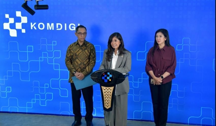 Kasus Kekerasan Perempuan di Dunia Digital Tembus 2.000 per Tahun, Komdigi Ancam Tutup Platform Nakal