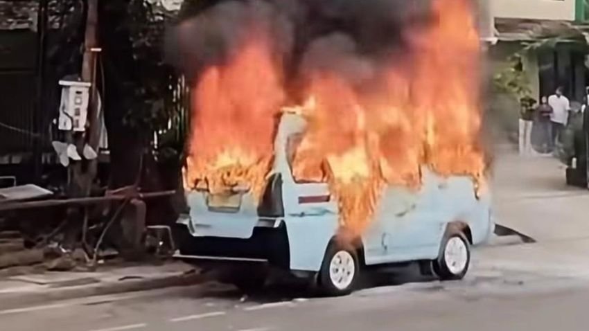Diduga Kesal Ditegur, Sopir Angkot Bakar Rekan Sendiri di Tanah Abang Jakarta Pusat