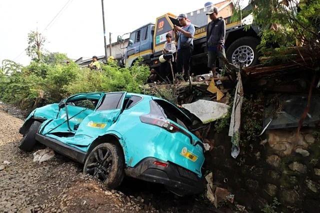 Kemenhub Turun Tangan! Green SM Diaudit Usai Kecelakaan KRL di Bekasi