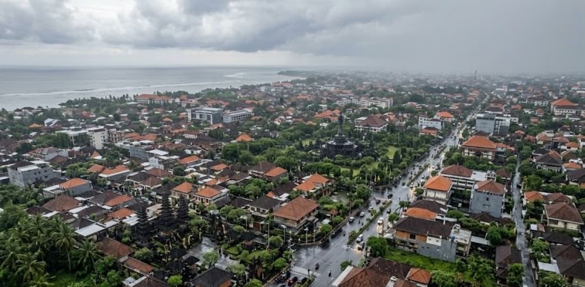 Cuaca Bali Didominasi Hujan Ringan, Suhu Capai 34 Derajat Celsius di Denpasar