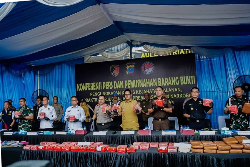 Polrestabes Medan Ungkap 119 Kasus Kriminal, Wali Kota Rico Waas Tegaskan Medan Tak Boleh Jadi Ruang Aman bagi Narkoba dan Judi