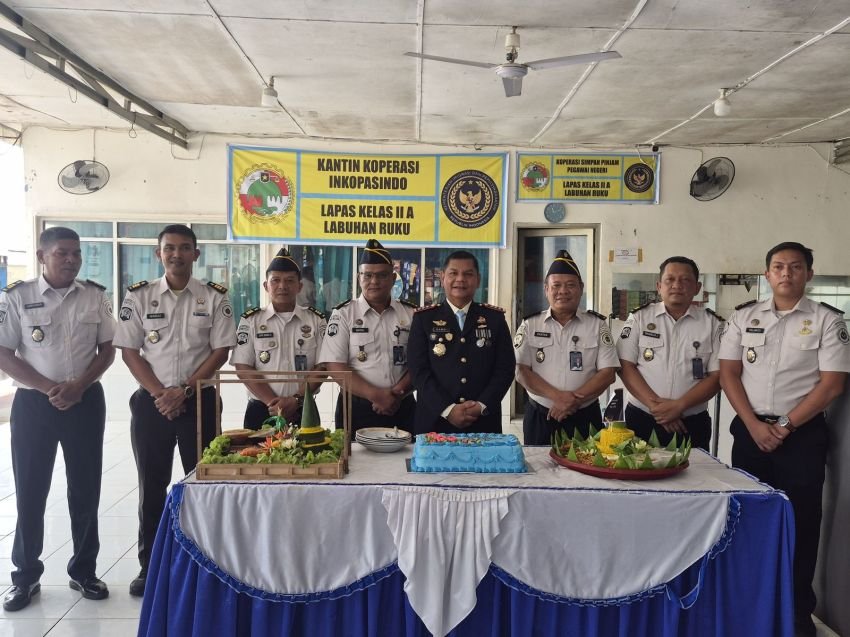 Peringati HBP ke-62, Lapas Labuhan Ruku Ikuti Tasyakuran Virtual Bersama Pusat dan Beri Penghargaan kepada Mitra Strategis