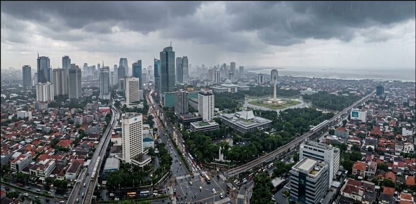 Cuaca Jakarta Hari Ini: Hujan Ringan di Seluruh Wilayah, Waspadai Potensi Genangan