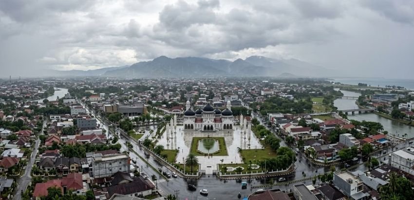 Cuaca Aceh Hari Ini: Didominasi Hujan Ringan, Sejumlah Wilayah Berawan