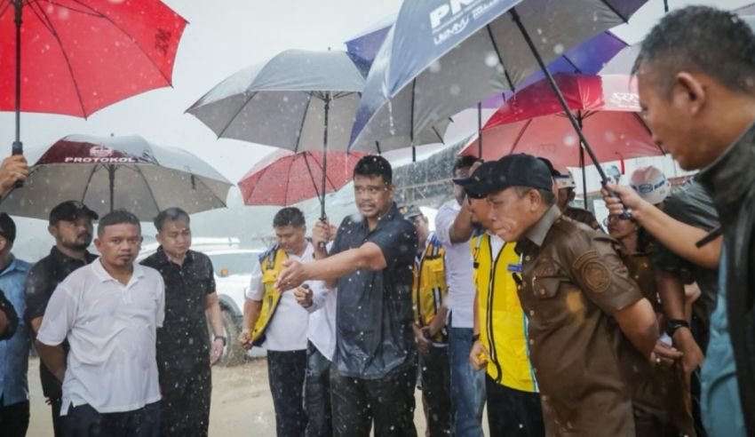 Bobby Nasution Murka ke Camat Tukka soal Lambatnya Pembebasan Lahan Proyek Tanggul: Daerah Kau Paling Lambat!