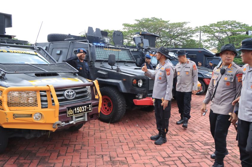 Polda Aceh Gelar Simulasi Sispamkota Jelang May Day 2026, Kapolda Tegaskan: Kami Melayani, Bukan Sekadar Mengamankan