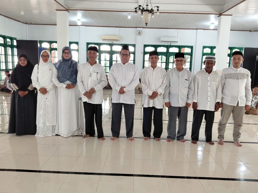 UNMUHA Gelar Pelepasan 8 Dosen dan Pegawai yang Akan Berangkat Haji 1447 H, Rektor Titip Doa untuk Kemajuan Kampus