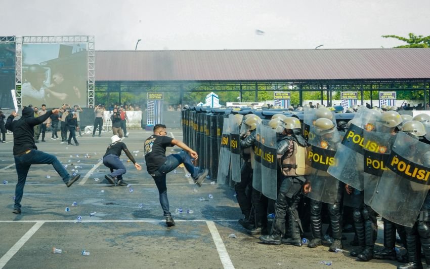 Rico Waas Apresiasi Simulasi Sispamkota di Medan, Polisi Siap Tindak Begal dan Terorisme