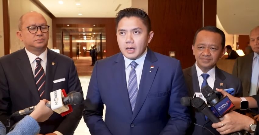 Isu Reshuffle Kabinet Mencuat, Seskab Teddy: Tunggu Saja