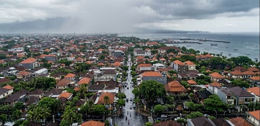 Prakiraan Cuaca Bali Hari Ini: Sejumlah Wilayah Diguyur Hujan Ringan