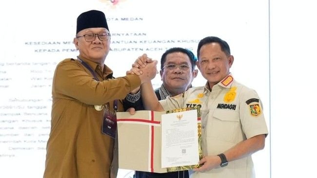 Solidaritas Sumut&ndash;Sumbar Mengalir Rp287 Miliar untuk Pemulihan Bencana di Aceh