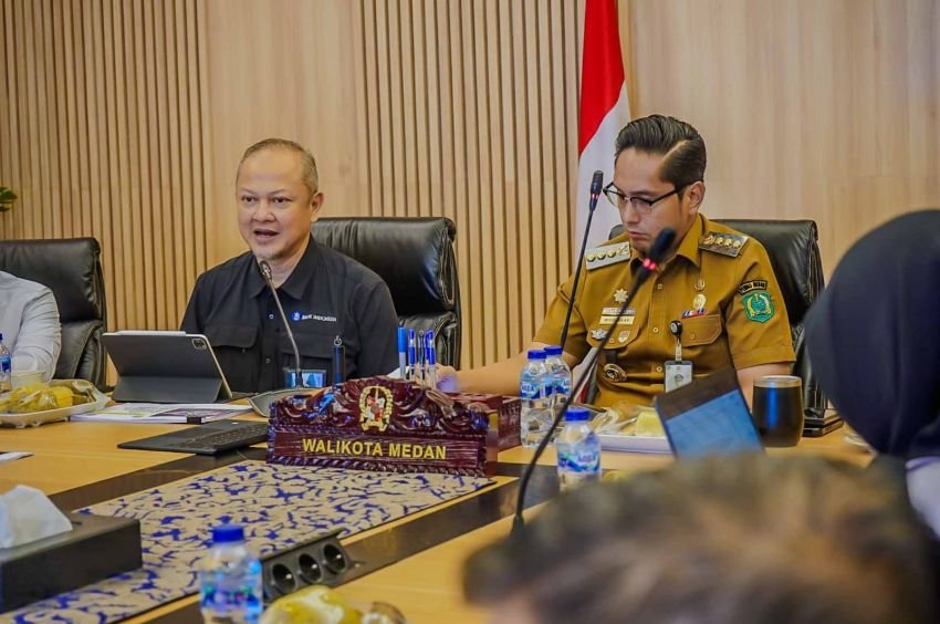 Rico Waas Ingin Pedagang Pasar dan Pelaku Usaha Ikut &ldquo;Cicipi&rdquo; Manfaat Program MBG