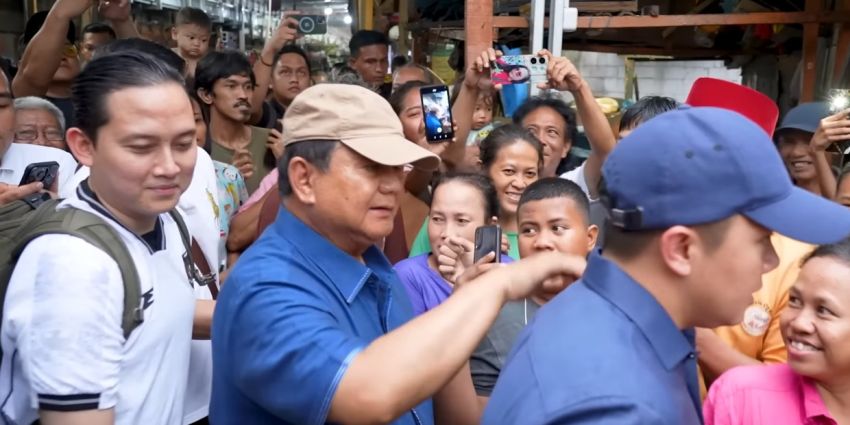 Prabowo Pimpin Rapat Terbatas Bahas Solusi Hunian Layak di Bantaran Rel Kereta Api di Tanah Abang, Bandung, dan Medan