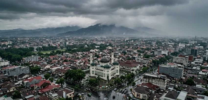 BMKG: Sebagian Besar Wilayah Sumut Diguyur Hujan Ringan, Tapanuli Utara dan Sibolga Berpotensi Hujan Sedang
