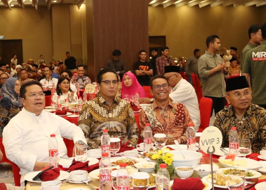 Rico Waas dan Zakiyuddin Harahap Hadiri Halal Bi Halal, Ajak Pemerintah dan Masyarakat Bersinergi dalam Pembangunan Kota Medan