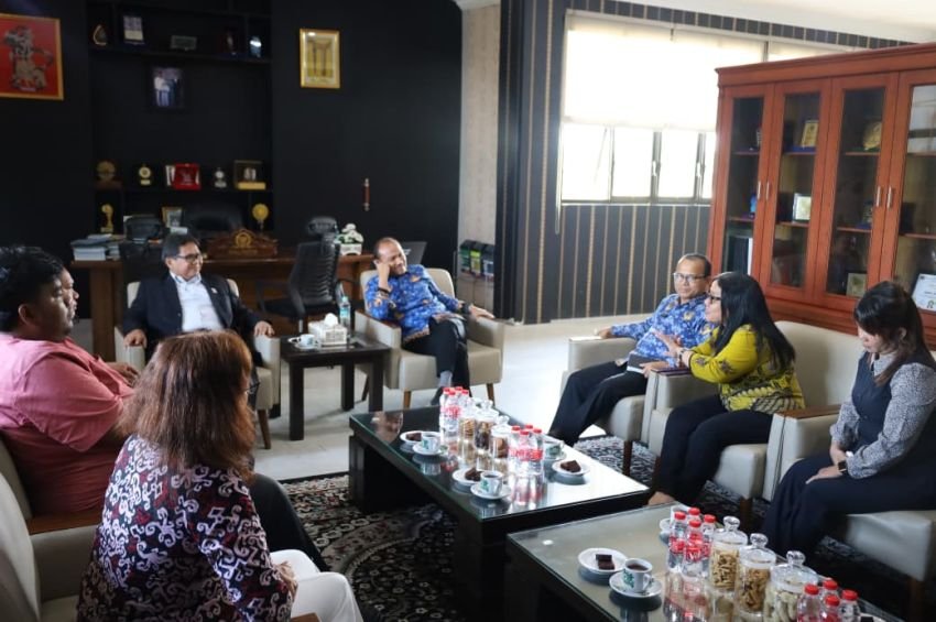 Wali Kota Tanjungbalai Terima Audiensi Panitia HUT GPdI ke-105 dan KKR Paskah Zona VIII, Sebut Perkuat Kerukunan Umat