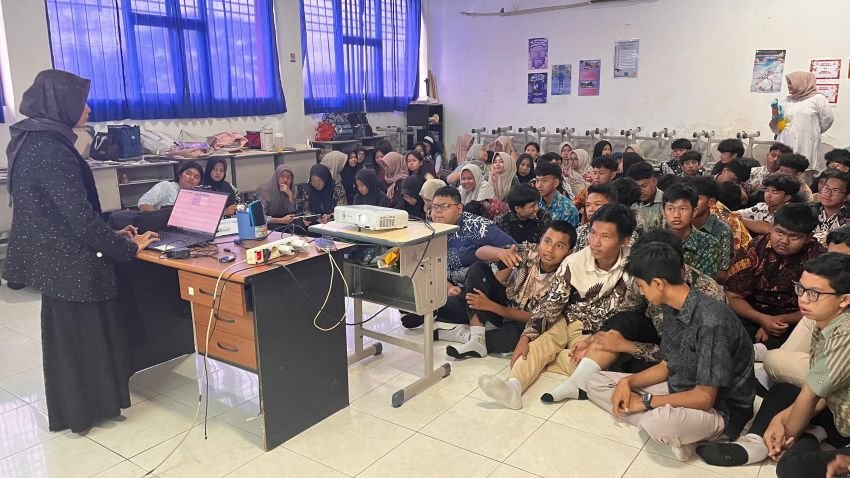 Belajar Investasi Sejak Dini, Siswa SMA Labschool Unesa 1 Dibekali Literasi Pasar Modal oleh Praktisi Sekuritas
