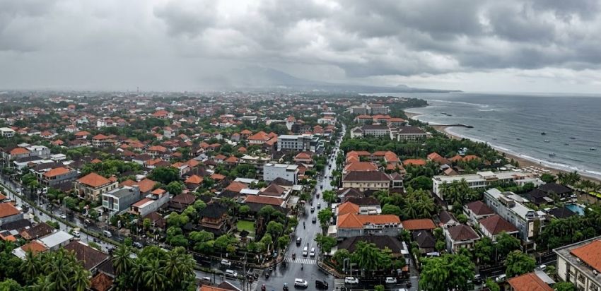 Cuaca Bali Hari Ini: Sejumlah Wilayah Berawan hingga Hujan Ringan, Suhu Capai 31 Derajat Celsius