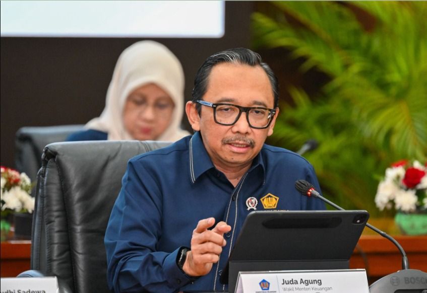 Wamenkeu Ungkap Strategi Tahan Defisit Meski Subsidi BBM Naik