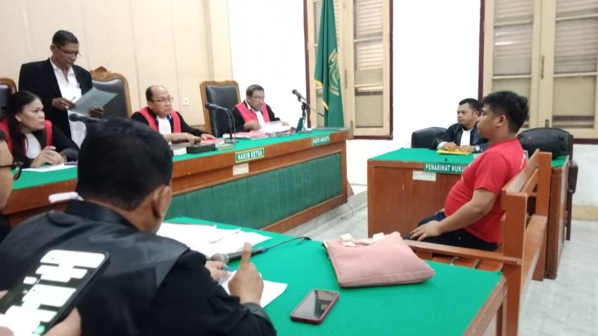 Penadah Emas Curian Milik Hakim Khamozaro Waruwu Divonis Ringan 4 Bulan 19 Hari Lewat Restorative Justice