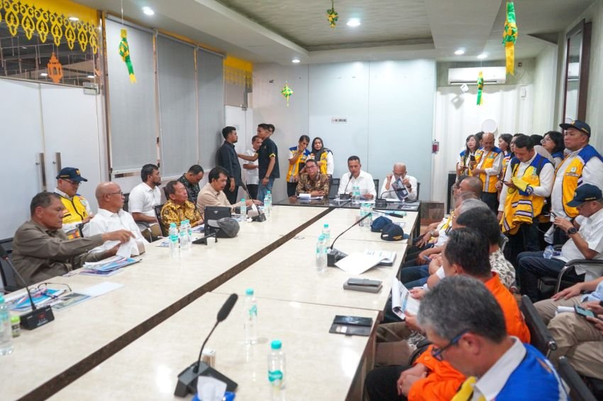 Banjir Rob Belawan Tak Kunjung Tuntas, Wali Kota Medan Dorong Penanganan Serius Bersama Komisi V DPR RI