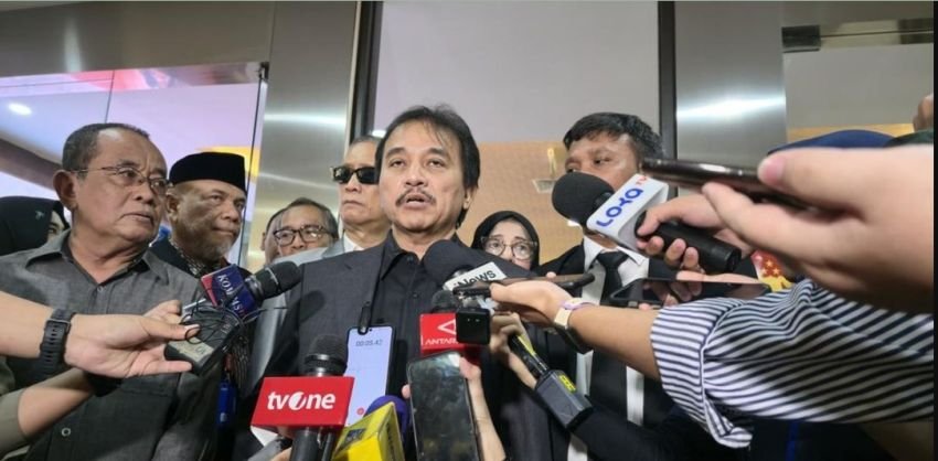 Roy Suryo Kaget Eks Pengacaranya Muncul di Sidang Ijazah Jokowi, 9 Jenderal TNI Ikut Menggugat